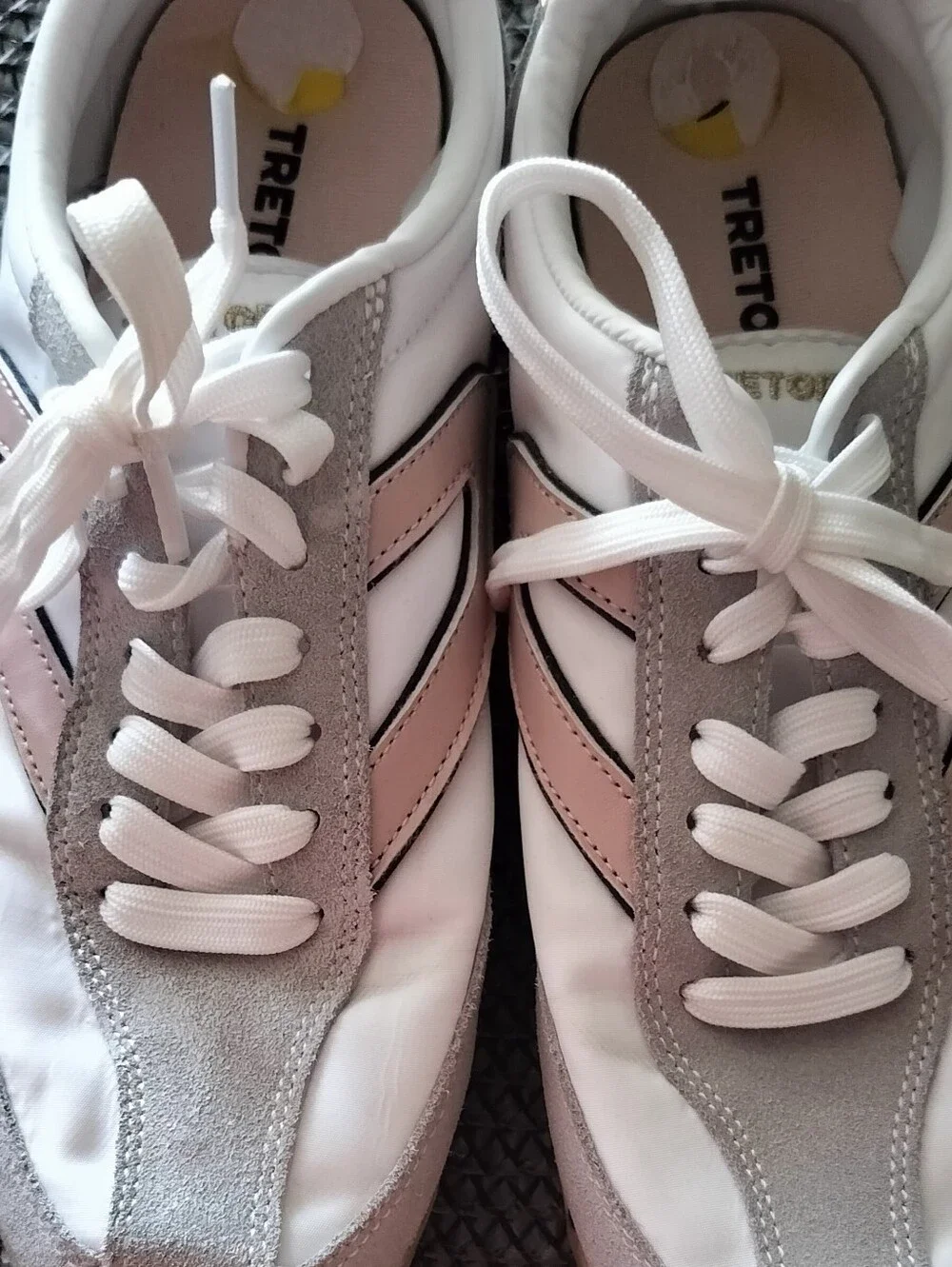 Tretorn White Sneakers with Light Pink Accents